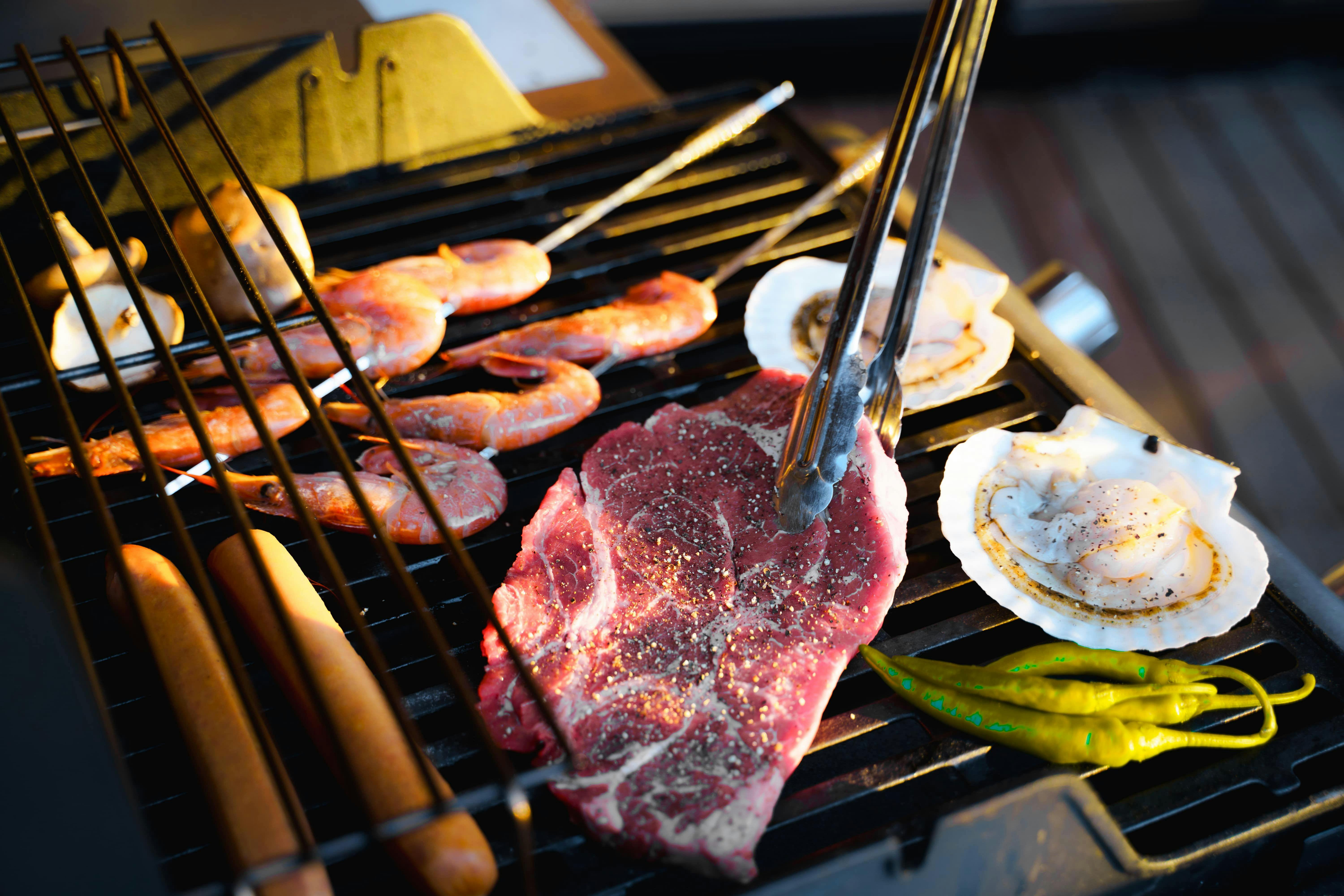 緑あふれるテラスで、美味しいBBQ