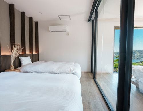 ・【ベッドルーム】陽光が差す明るい寝室