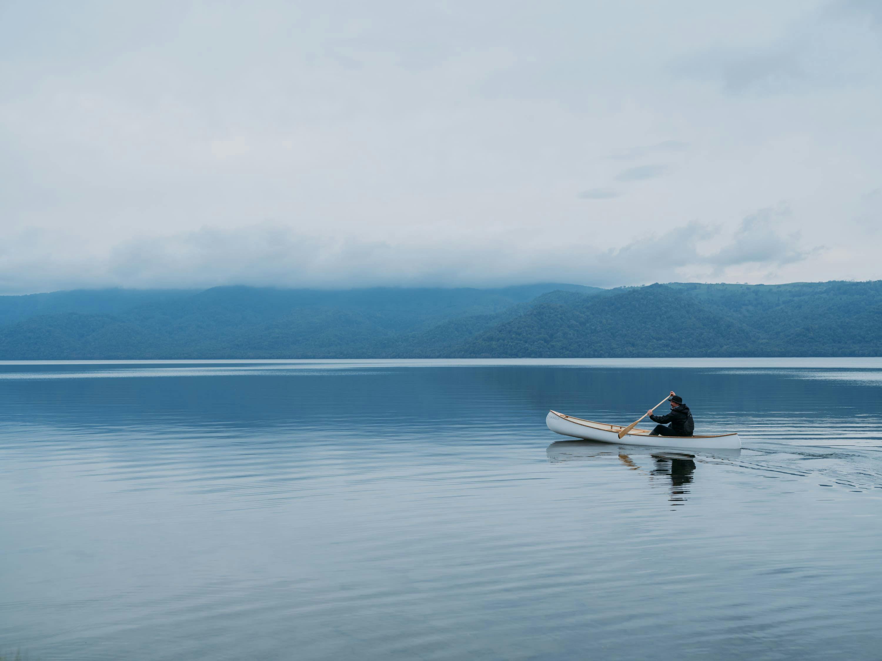 พายเรือแคนูที่ทะเลสาบคุชชะโระ