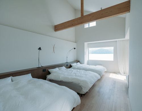 汀２階ベッドルーム