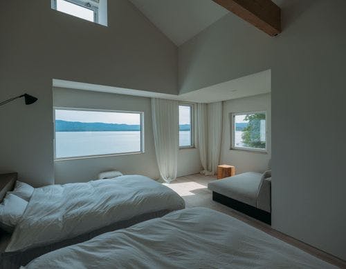 汀２階のベッドルーム