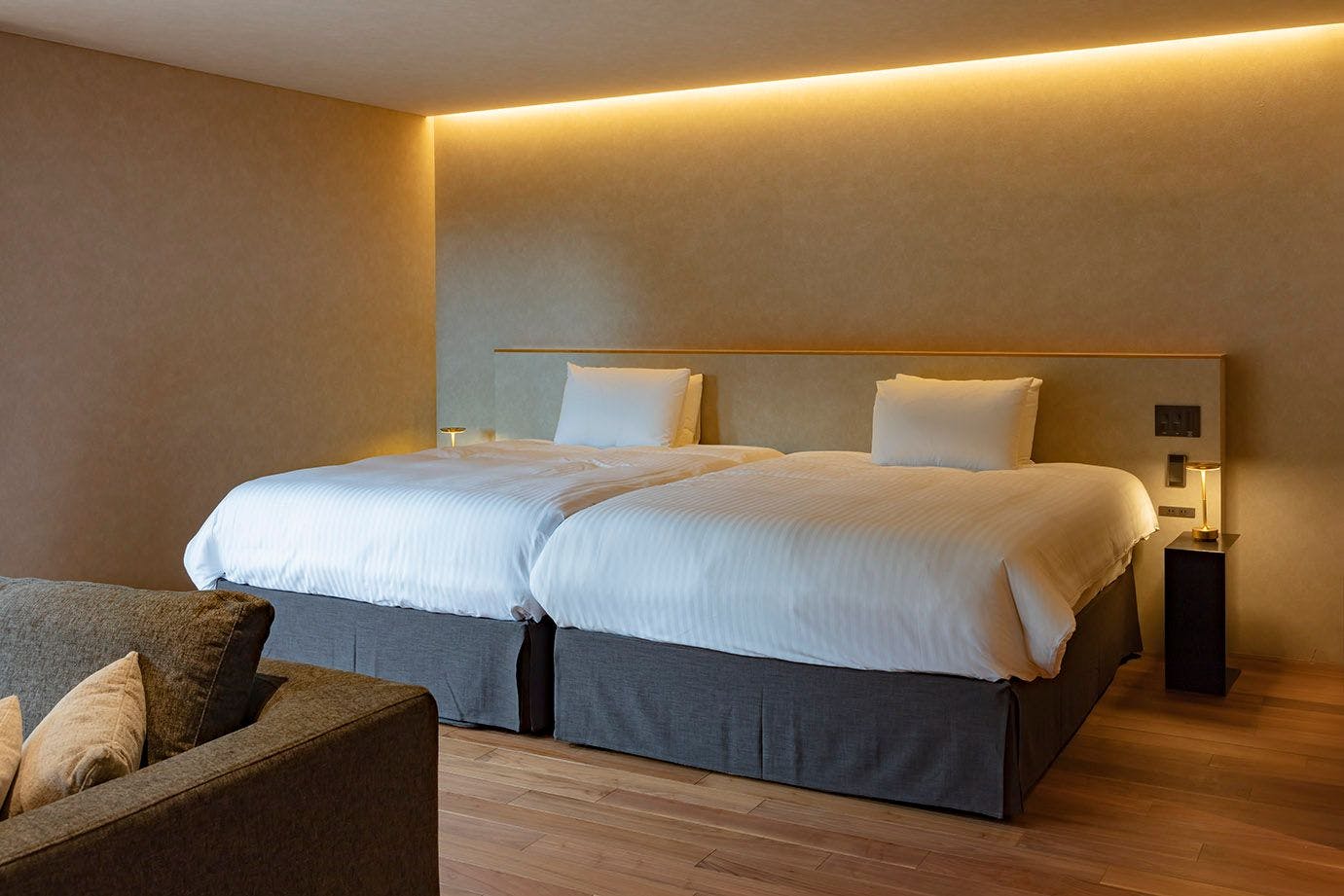 เตียงคู่ขนาดใหญ่