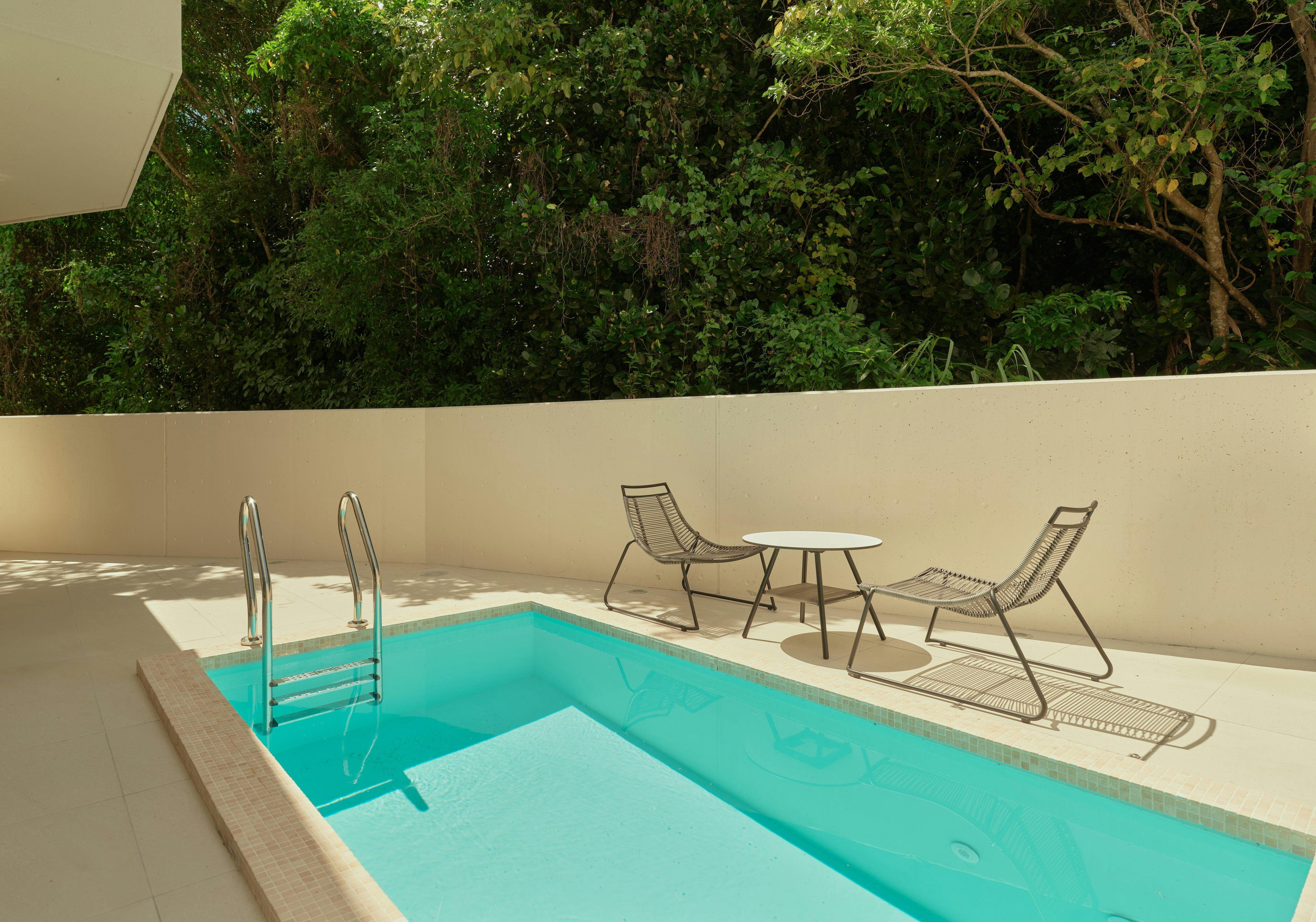 URUUMI ONNA POOL VILLA