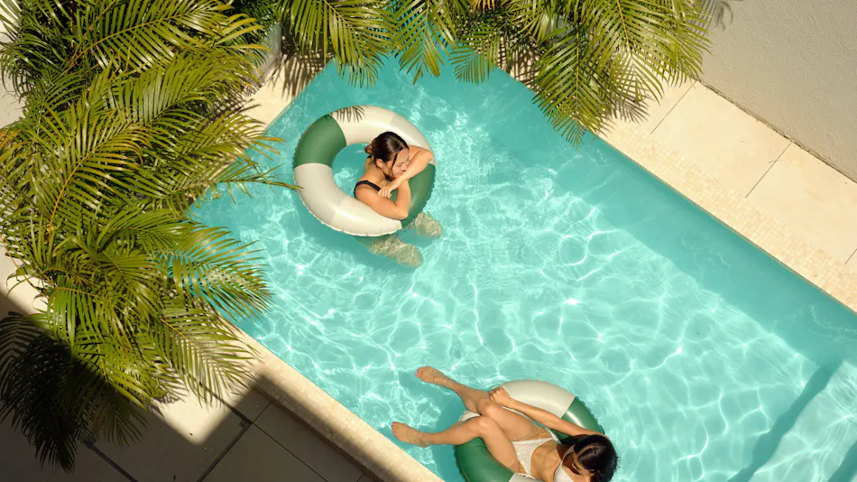 URUUMI ONNA POOL VILLA