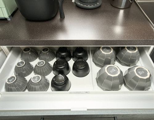 キッチン備品：食器類