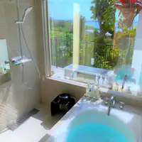 102号室 バスルーム