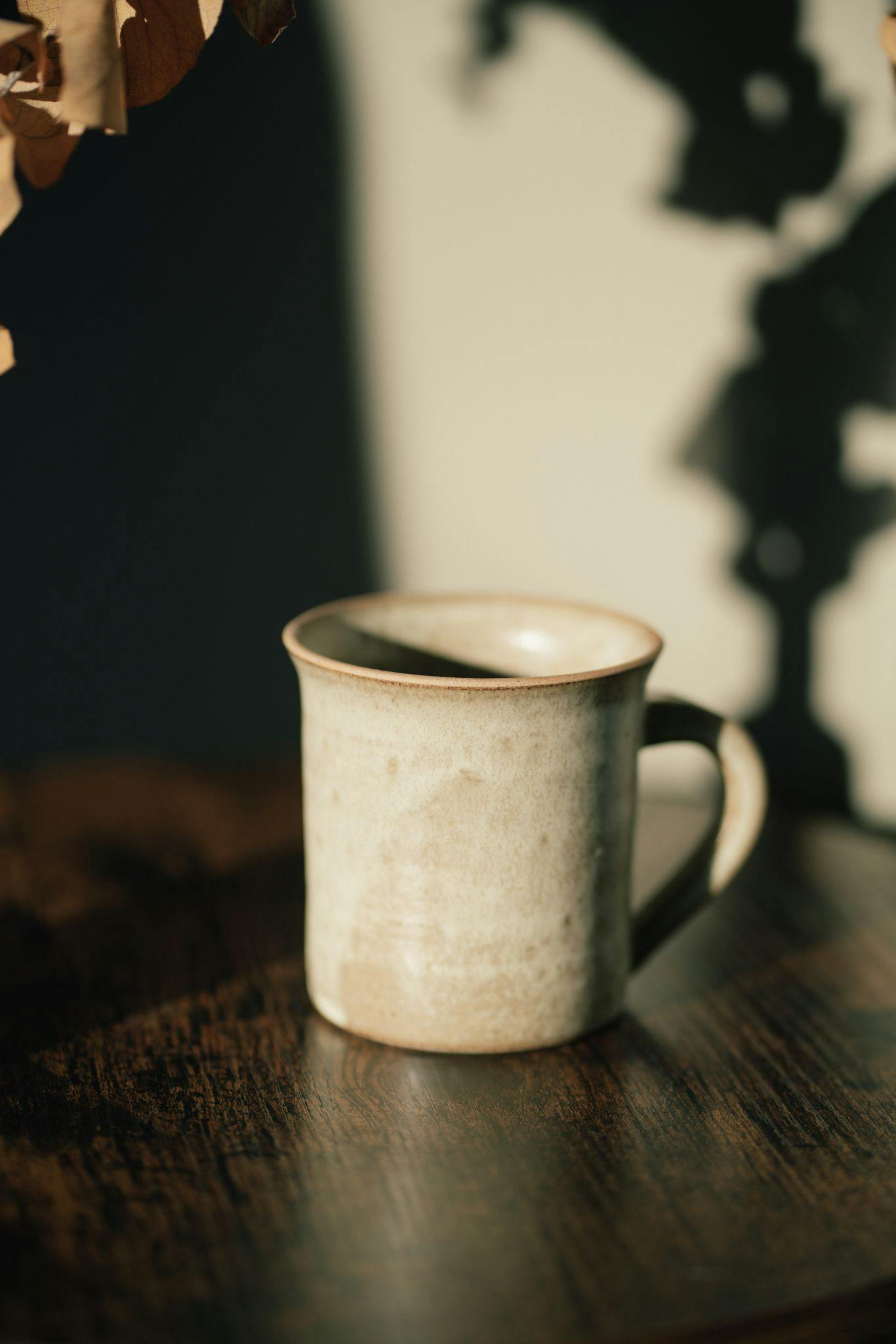 食器は全て手作りのDeep Gorge製