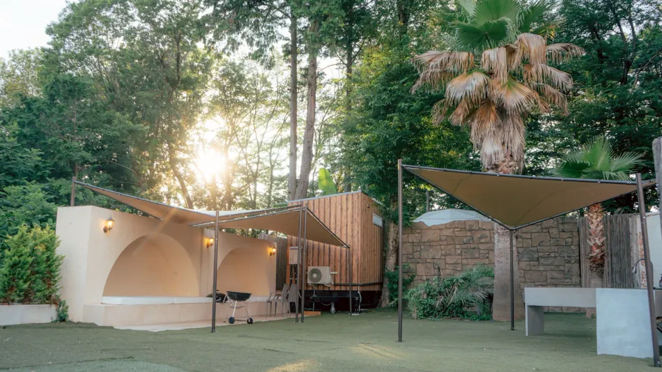 The GrandTerrace | Glamping & Barbecue