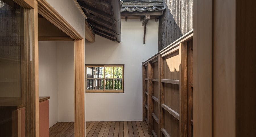 土屋邸