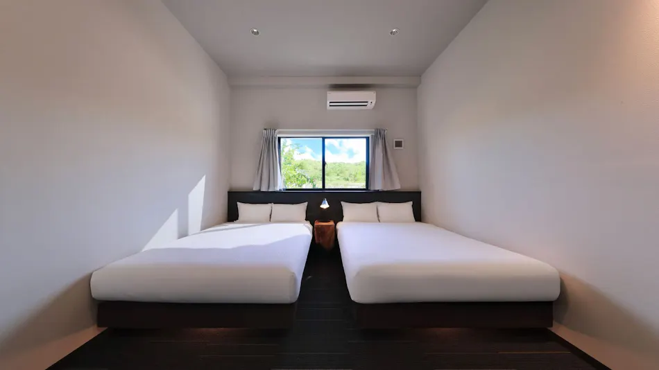 Crystal Villa Oura