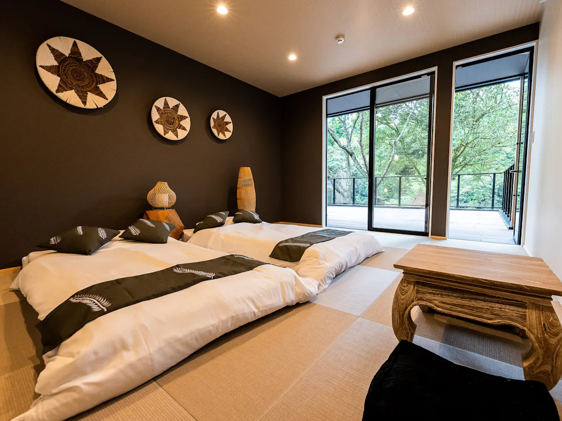 Room2