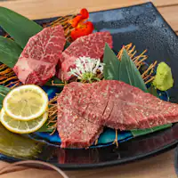 บาร์บีคิวที่เน้นเนื้อวัวอิชิงากิเป็นหลัก