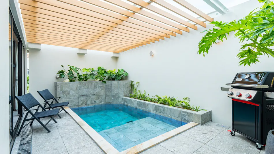 RUSIN Private Pool Villa ONNA