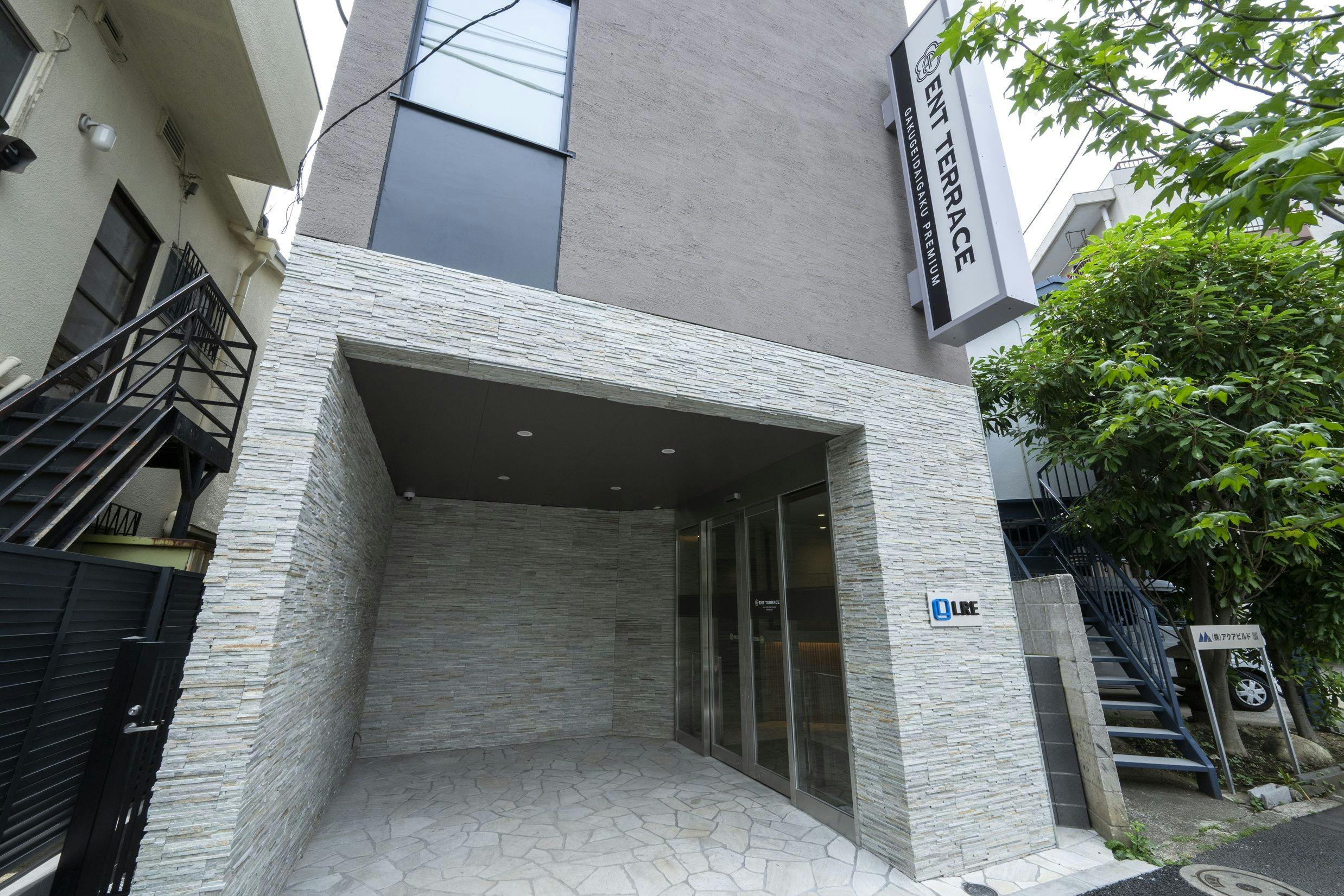 ENT TERRACE GAKUGEIDAIGAKU PREMIUM