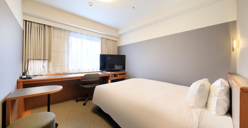 喫煙 シングル シモンズ社製ダブルベッド1台 ビジネス 一人旅 カップル ファミリー グループに 素泊まりプランプラン リッチモンドホテル松本 一休 Comビジネス