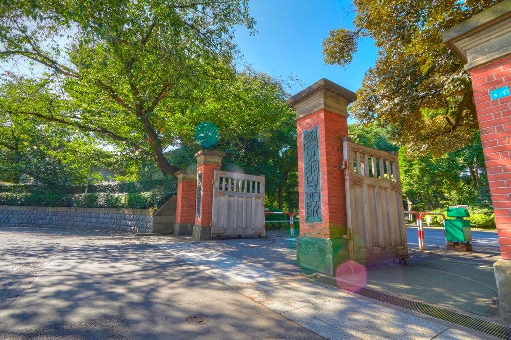 提供　学校法人　学習院