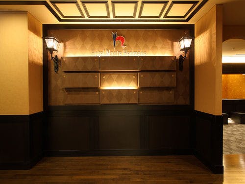 พื้นที่ที่แตกต่างจากรูปลักษณ์ภายนอกอย่างสิ้นเชิง