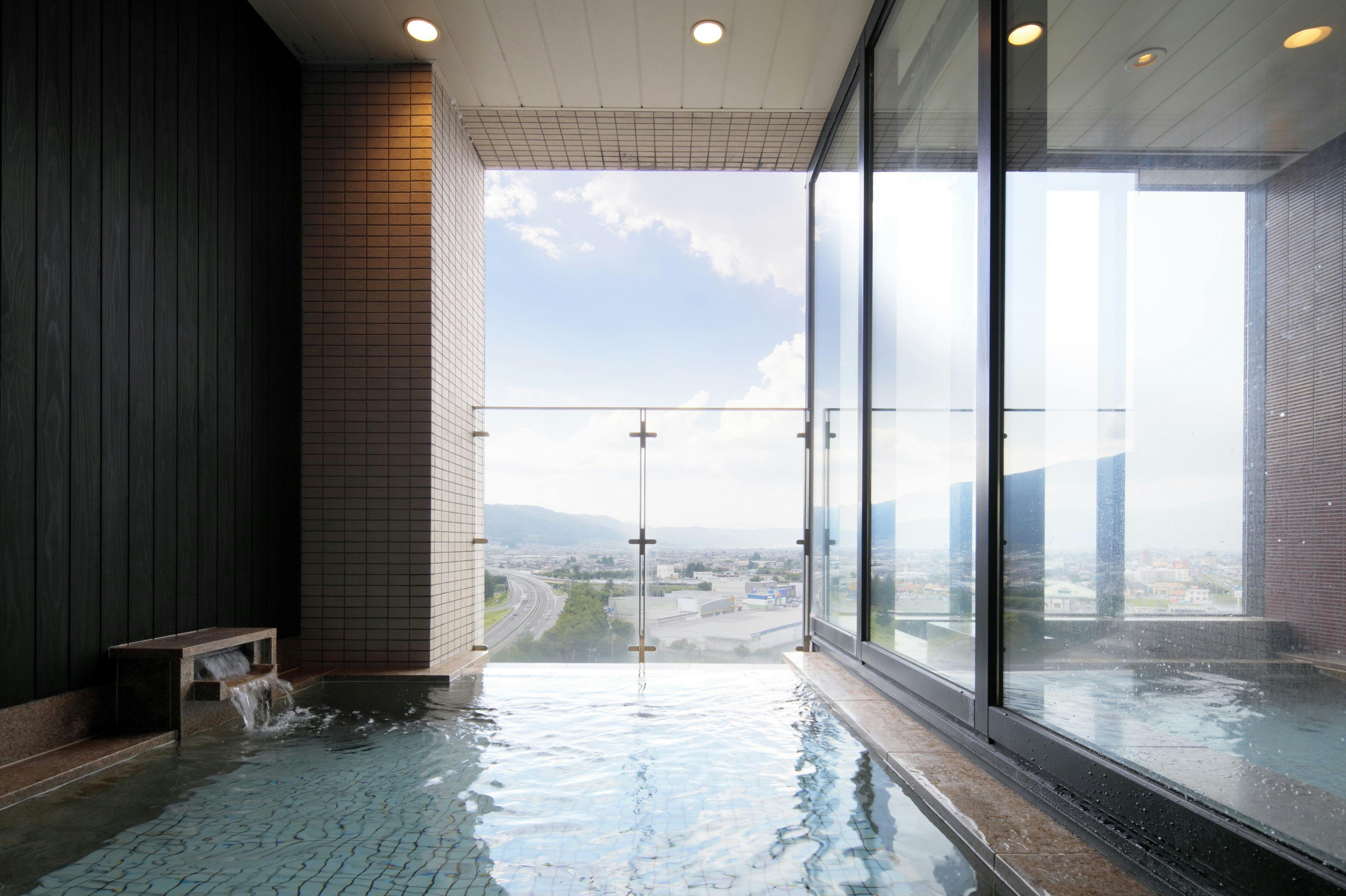 カンデオホテルズ茅野（CANDEO HOTELS）