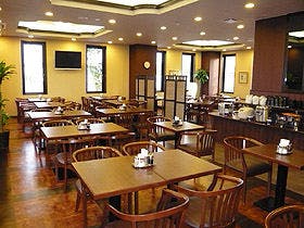 朝食会場