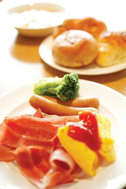 【直前割】宿泊日直前のお得なスタンダードプラン！朝食・展望大浴場付！