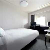 Kamar Double Standar