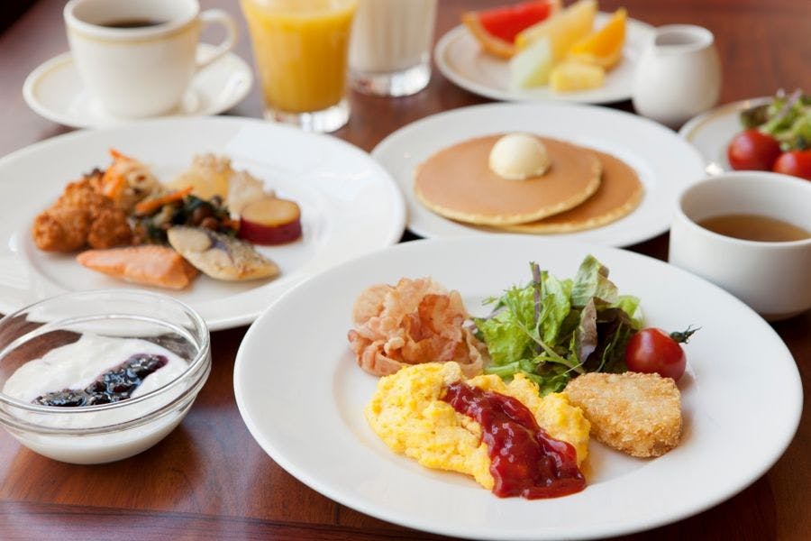 【朝食付】1Fレストラン「ロイヤルホスト」で食べる朝食付！スタンダードプラン