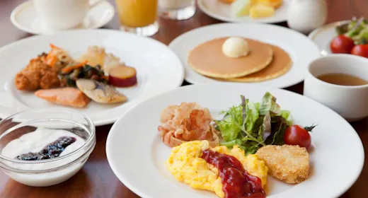 【朝食付】1Fレストラン「ロイヤルホスト」で食べる朝食付!スタンダードプラン