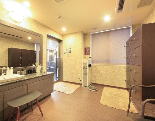 男性大浴場脱衣所