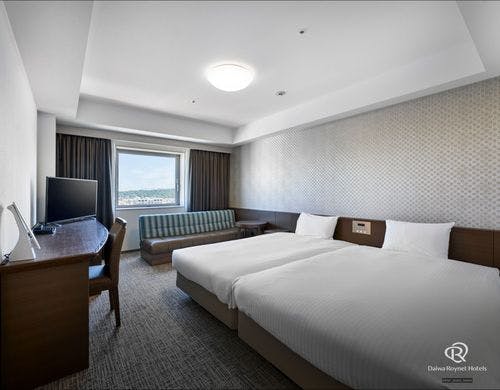 ハリウッドツイン