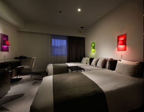 プレミアツイン