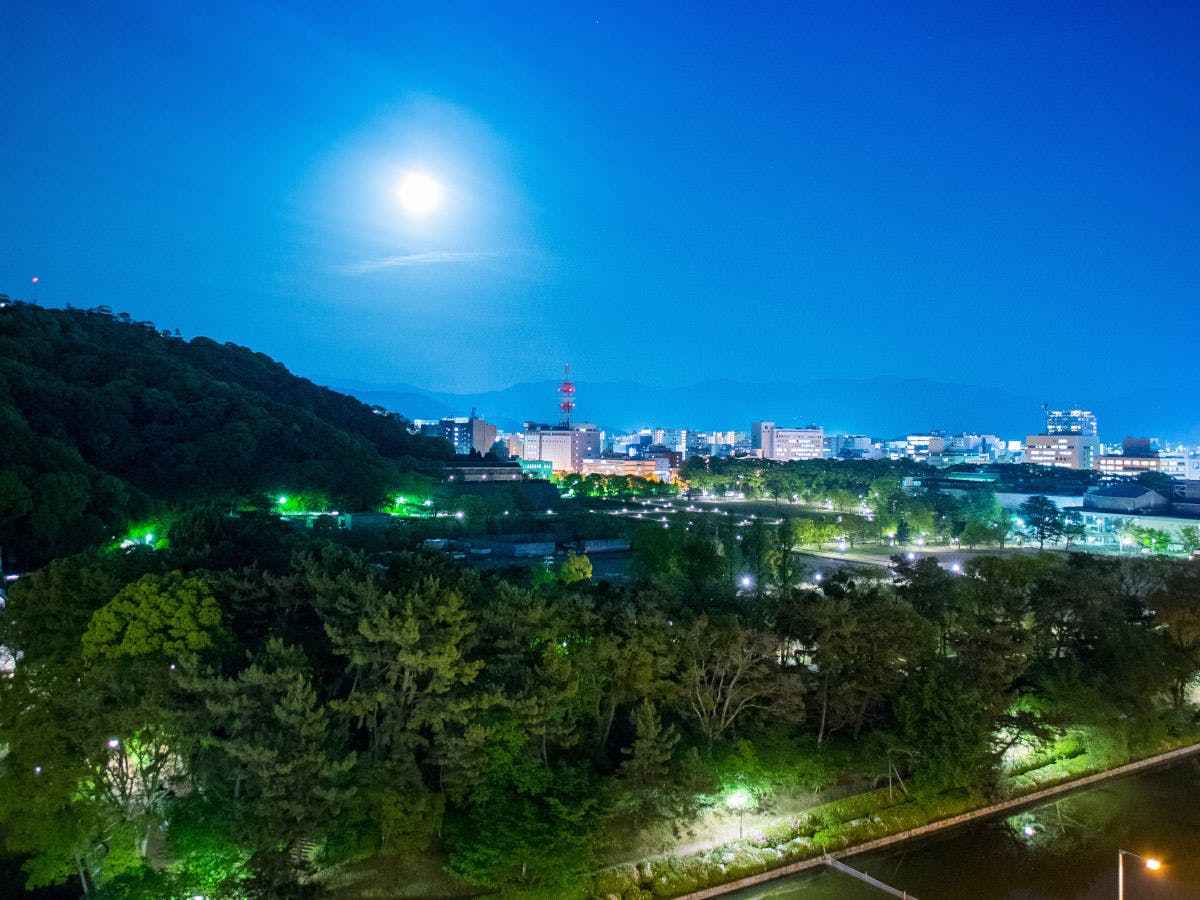 アパホテル〈松山城西〉