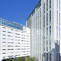 昼の新宿グランベルホテル