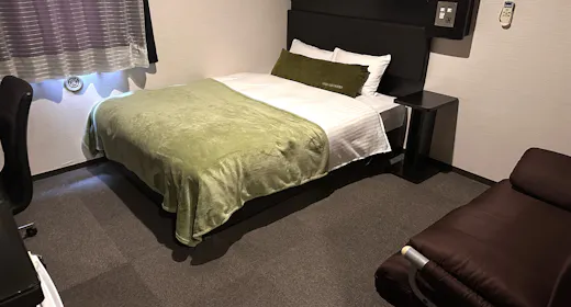 พรีเมียม B พร้อมโซฟาเบด