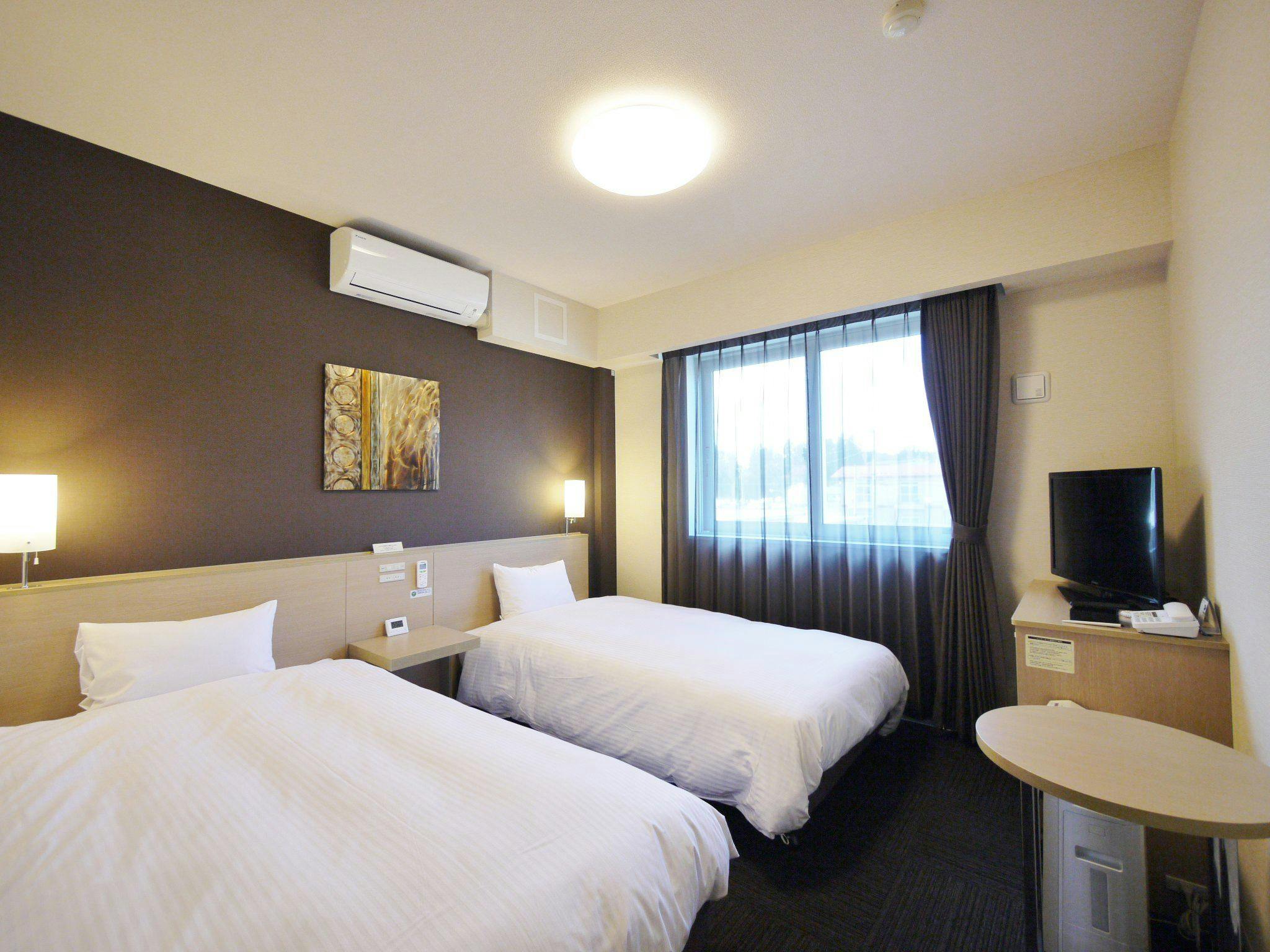 Hotel Route-Inn Tome
