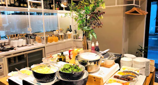 【早割45】~45日前までの早期予約でお得!~約40品の和洋バイキング朝食付き