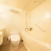 ゆったり広めのオーバル型バスタブ