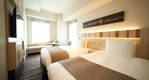 120cmベッド幅とソファーが魅力のスーペリアツイン