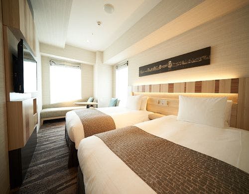 120cmベッド幅とソファーが魅力のスーペリアツイン