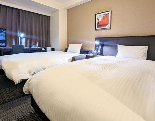 ツインルーム（ソファーベッド組立前）