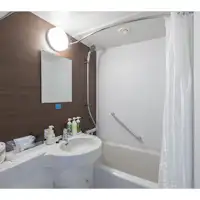 【バスルーム】Rカーテンパイプ採用