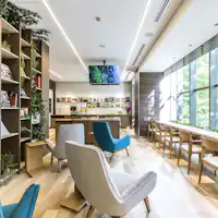 ライブラリラウンジ