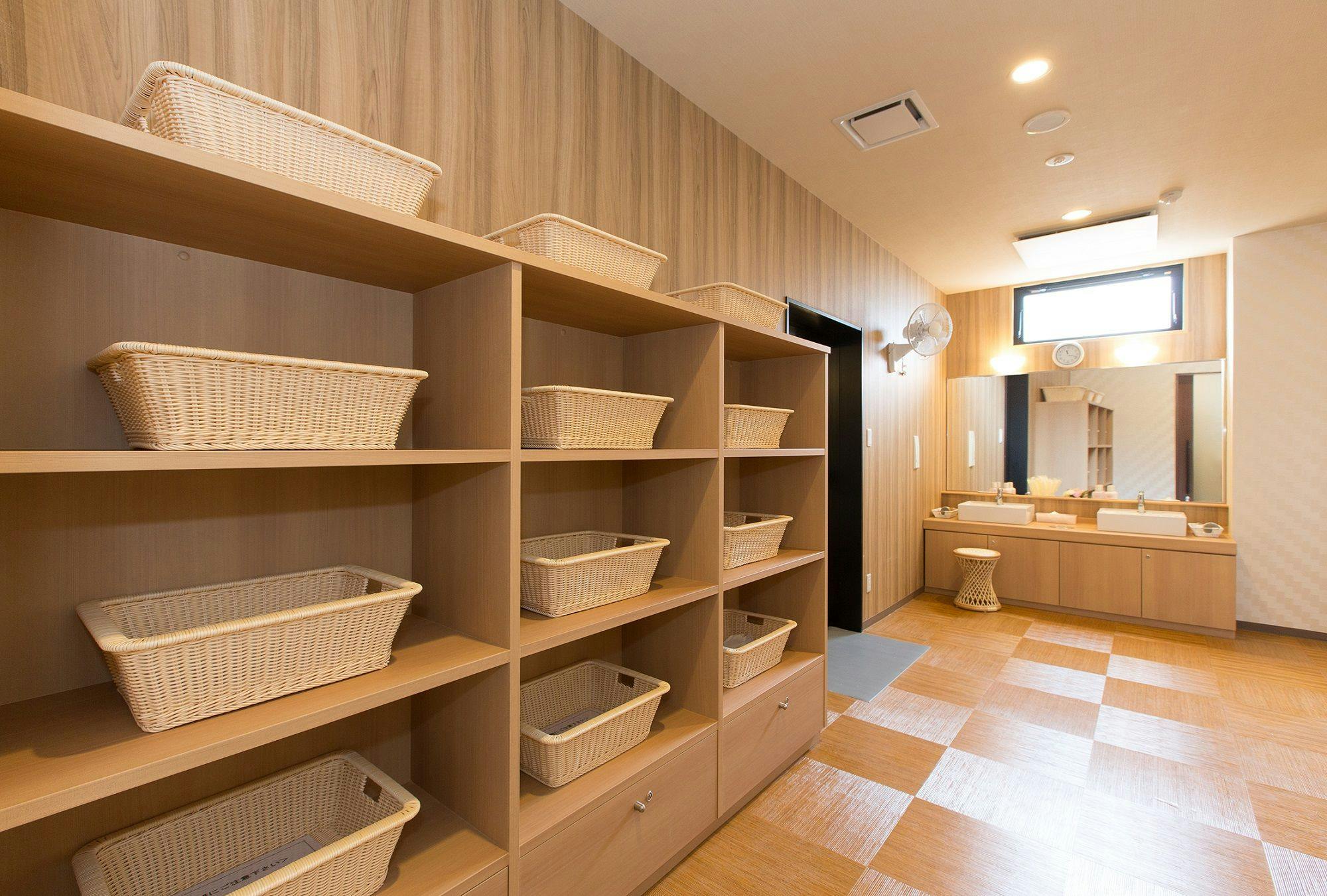 ห้องเปลี่ยนเสื้อผ้า