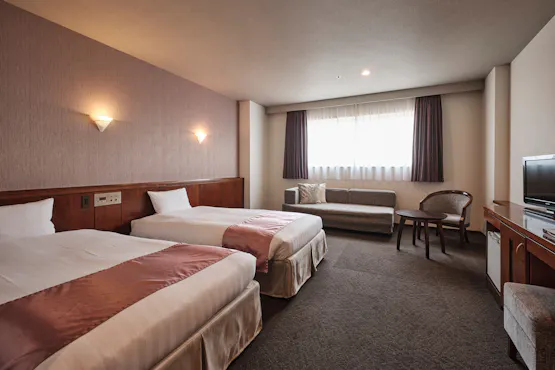 อาคารหลัก: ห้องมาริน่าซายด์