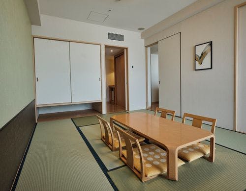 新館：オーシャンビュー和室