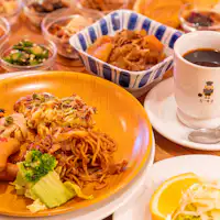 ・【朝食・盛り付け一例】