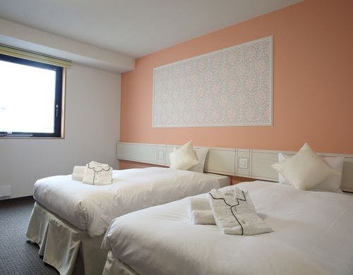 ベーシックルーム 2名（2F ピンク）