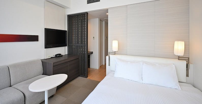 喫煙 ダブル 5平米 連泊割 長期滞在におすすめ 3連泊以上がお得 朝食付 プラン ホテル京阪東京四谷 一休 Comビジネス