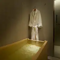 Kolam mandi peribadi
