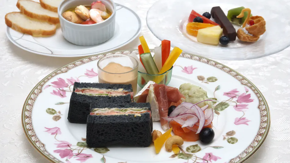 Hotel Plaza Osaka