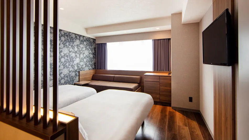 karaksa hotel grande Shin-Osaka Tower
